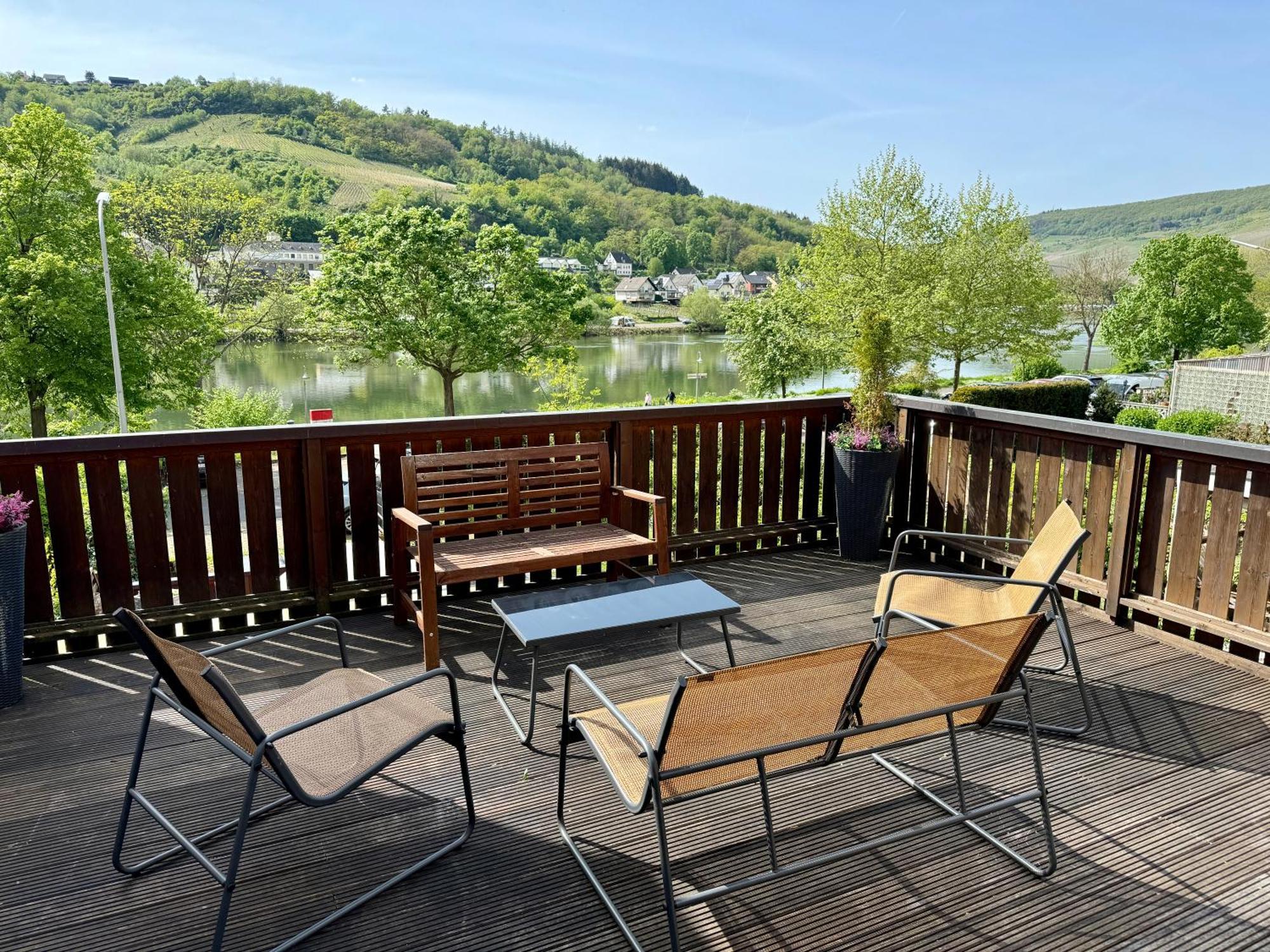 Ferienhaus Am Moselradweg Целль-ан-дер-Мозель Экстерьер фото